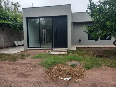CASA A ESTRENAR CALLE CERVANTES GODOY CRUZ