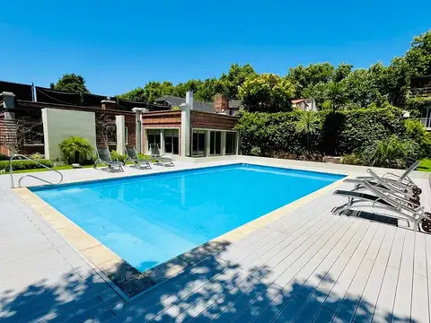 DPTO 3 AMB EN VENTA EN ADROGUE-PILETA COCHERA SUM