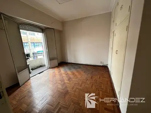 Depto Tipo Casa 4 ambientes con 2 baños