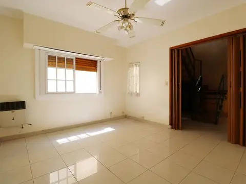 Depto Tipo Casa en Venta de 4 dormitorios