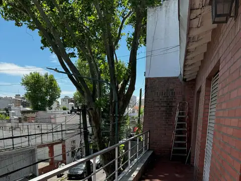 Depto Tipo Casa en Venta de 4 dormitorios