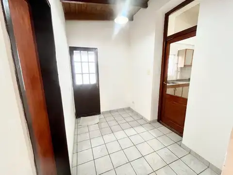 Depto Tipo Casa en Alquiler al Este