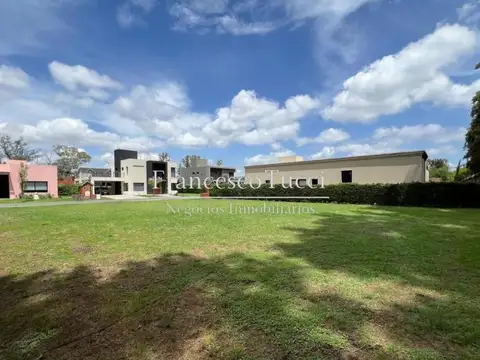 Lote en venta Barrio Astorga Francisco Álvarez