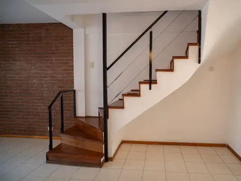 Depto Tipo Casa en Venta 10 años