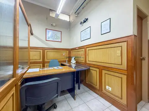 Local en Venta 30 años