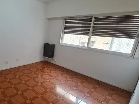3 AMB SALGUERO 480 (BARRIO: ALMAGRO)