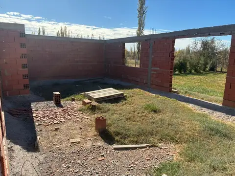 TERRENO CON ADELANTO DE OBRA B° QUINQUELA