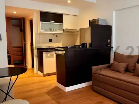 Jerónimo Salguero 1600, Piso 1