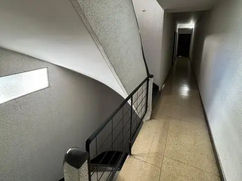 Jose Andres Pacheco De Melo 1936 , Piso 7