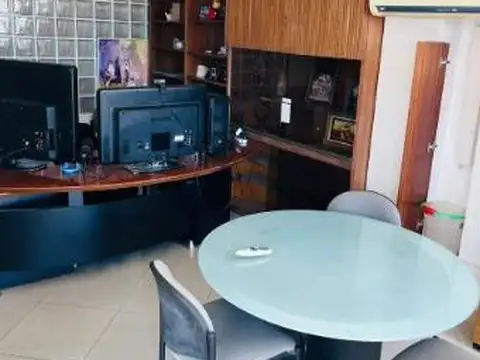 Oficina en Alquiler - 3 ambientes 1 baño - Congreso