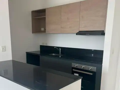 Departamento en Alquiler con 1 cocheras