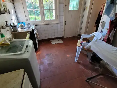LOTE Sobre Av Luro zona comercial
