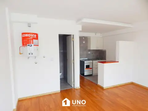 Departamento en Alquiler en Centro, $ 300.000