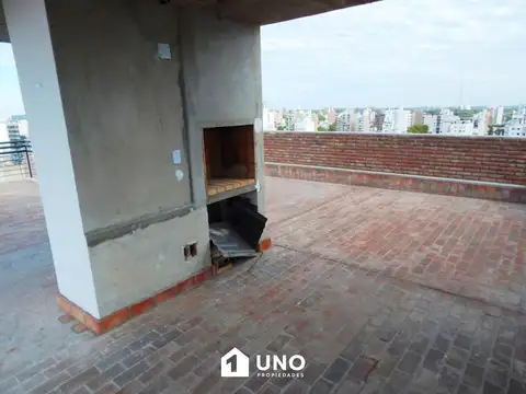 Francia 800, Piso 02