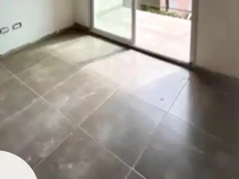 Suipacha 1200, Piso 1