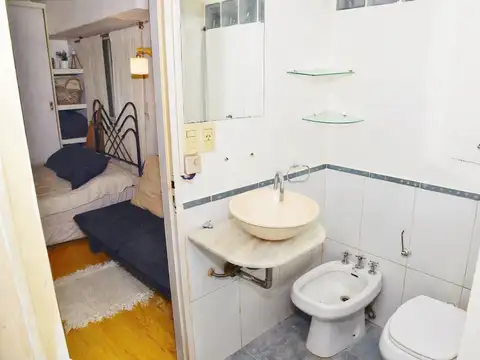 Depto Tipo Casa 2 ambientes con 1 baño