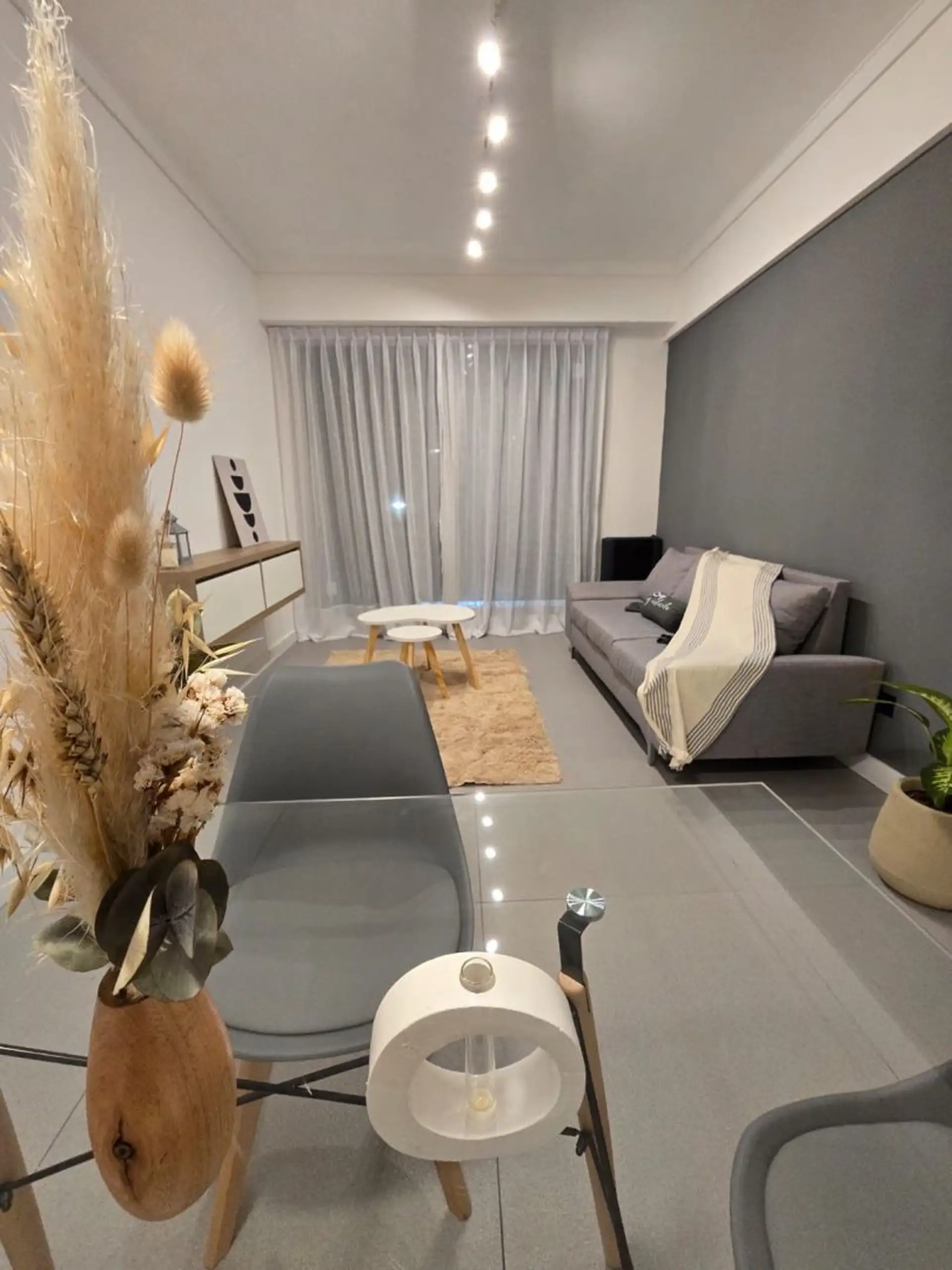 Depto 2 amb con dependencia y balcón, 50m² — Plaza Colón