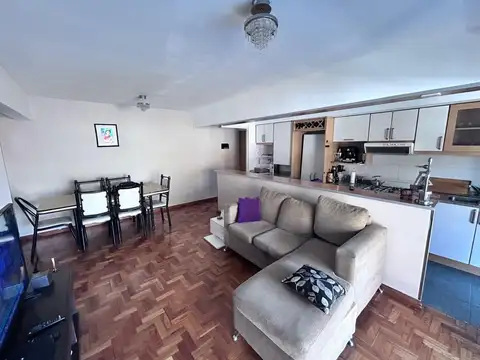 Departamento 3 ambientes con 2 baños