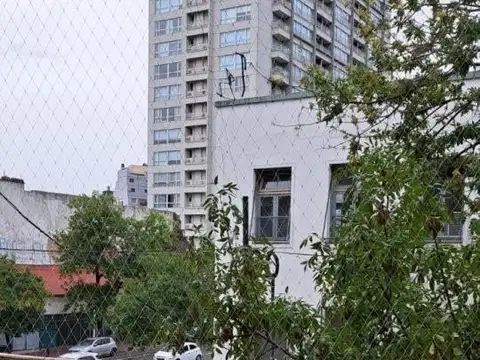 Piedras y Avenida Juan de Garay