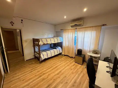 Casa 4 ambientes en Bella Vista