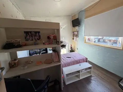 Depto Tipo Casa 5 ambientes con 2 baños
