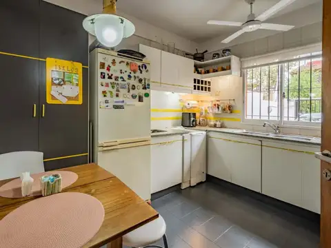 Depto Tipo Casa en Venta con 1 cocheras
