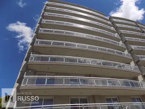 EXCELENTE DEPARTAMENTO 3 AMBIENTES – ROCA GOLF