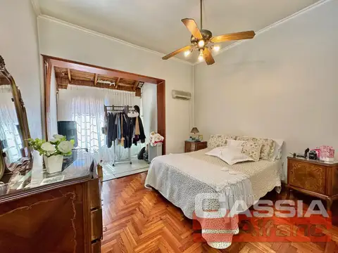 Depto Tipo Casa en Venta en Remedios de Escalada, USD 106.000