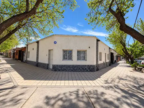 VENTA DE CASA + DEPARTAMENTO A ESTRENAR
