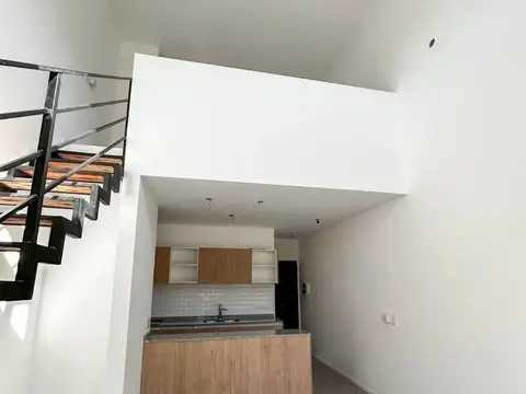 Depto Tipo Casa 2 ambientes con 1 baño