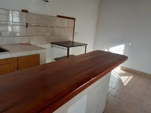 Depto Tipo Casa en Alquiler de 2 dormitorios