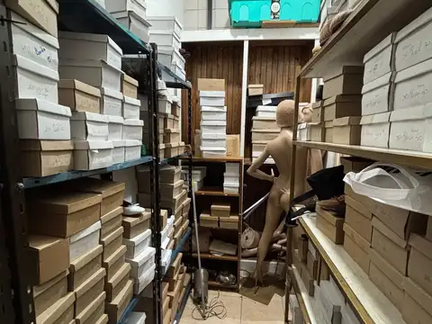 Hermoso LOCAL de 100 M2 SIN EXPENSAS