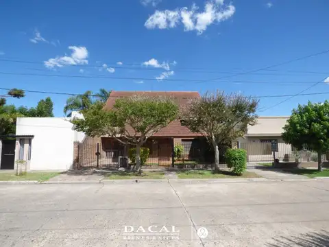 Casa en Venta en Villa Elisa