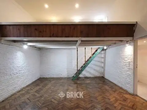 TUCUMAN AL 600 - IMPECABLE PATIO VESTIDOR