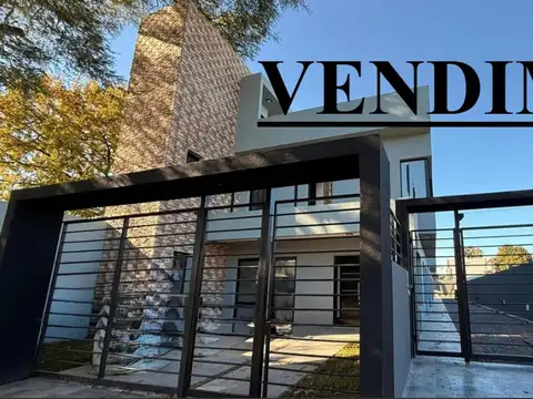 TRIPLEX EN VENTA A ESTRENAR ITUZAINGO NORTE