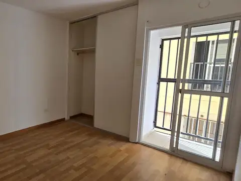 Ocaña 87 , Piso 1