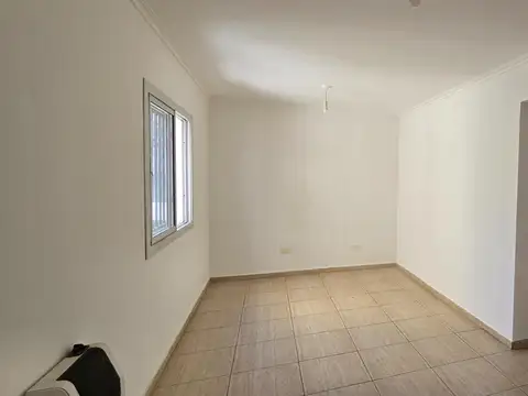 Ocaña 100, Piso 1°