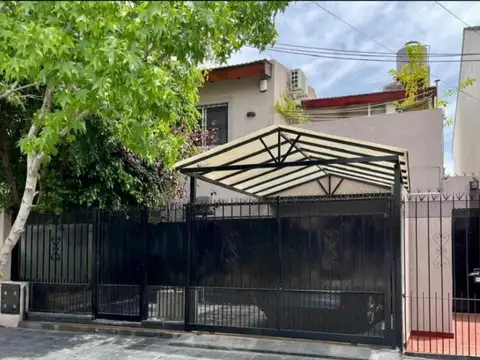 VENTA CASA 168 M2-A.CREDITO-R. DE ESCALADA- LANUS