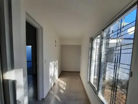VENTA CASA 4 AMB. EN CIUDADELA