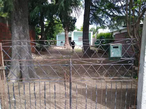 Charlone 418, Escobar