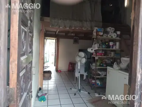 Casa 3 ambientes con 1 baño