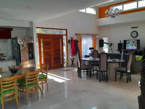 Casa en Venta al Este