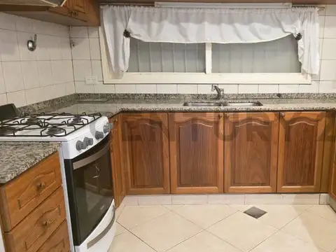 ANCHORDOQUI 1300, Piso 0