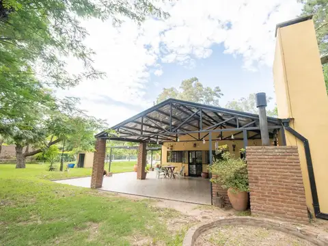 Casa en Venta en Arroyo Leyes, USD 140.000