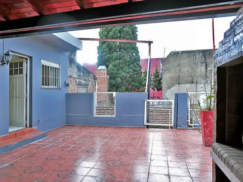 San Luis 3158 entre Av. Calchaquí y Urrestarazu, Quilmes Oeste, Provincia de Buenos Aires, 100