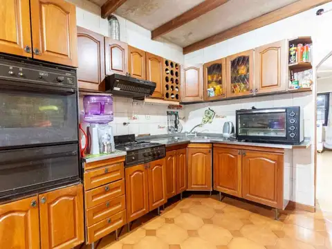 VENTA -CASA, DPTO y QUINCHO- en "PADUA"