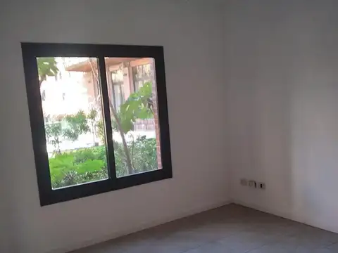 Departamento en Alquiler en Manuel Alberti, $ 750.000