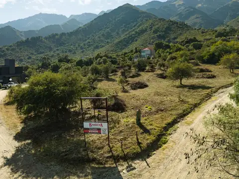 Terreno en Venta en Parque Los Nogales, Merlo