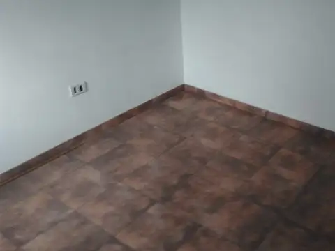 Departamento en Venta en Ezpeleta Este, USD 100.000