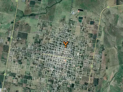 Casa en venta - 2 Dormitorios 2 Baños - 205Mts2 - Carmen de Areco